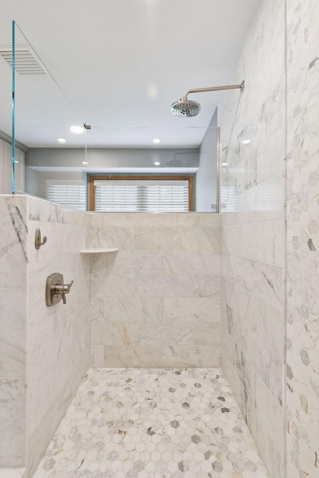 18172 Tamarack Dr, Minnetonka, MN 55345 - full bathroom with a tile shower and recessed lighting