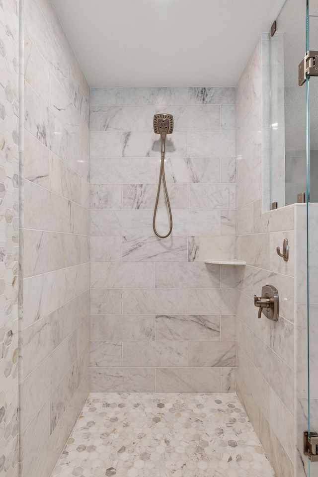 18172 Tamarack Dr, Minnetonka, MN 55345 - full bathroom with a tile shower