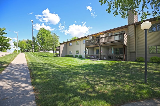 1825 Perlich Ave Unit 206, Red Wing, MN 55066 - view of home's community with a lawn