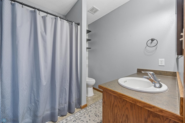 1095 Parkway Ln, West Fargo, ND 58078 - bathroom featuring toilet, vanity, a shower with shower curtain, and baseboards