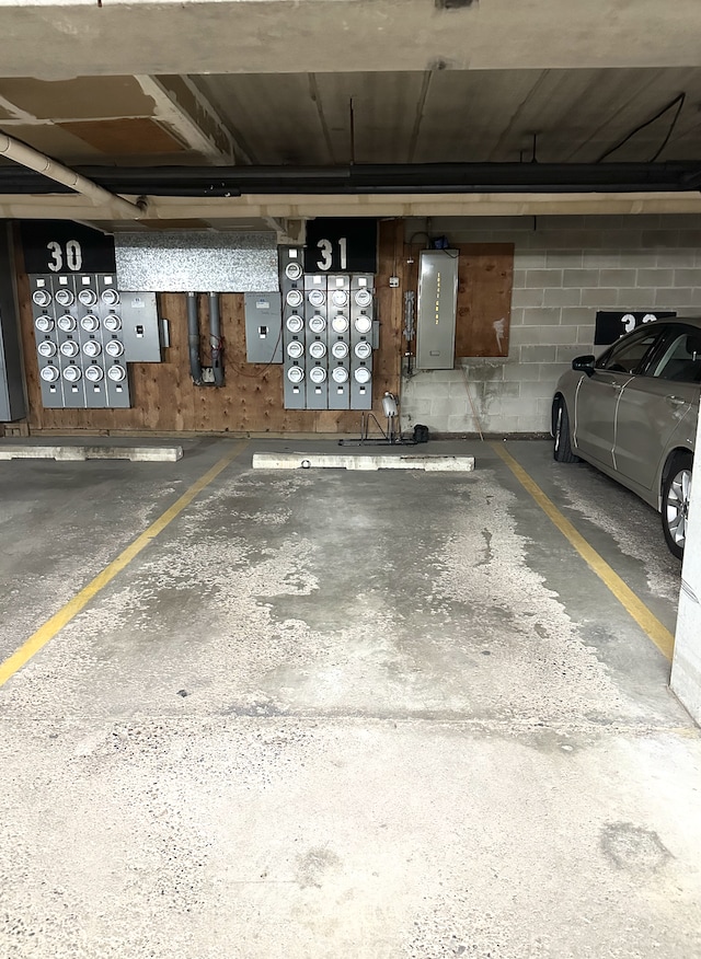 10441 Greenbrier Rd Unit 315, Minnetonka, MN 55305 - garage featuring electric panel