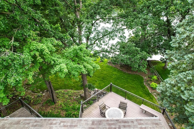 451 Reflection Rd, Apple Valley, MN 55124 - view of yard featuring a deck