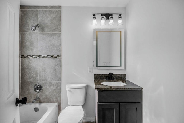 1912 15th Ave N, Minneapolis, MN 55411 - bathroom featuring vanity, toilet, and  shower combination