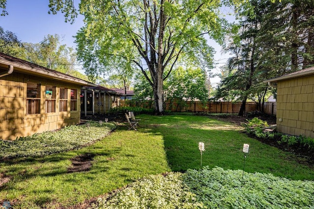 1209 5th St N, Fargo, ND 58102 - view of yard