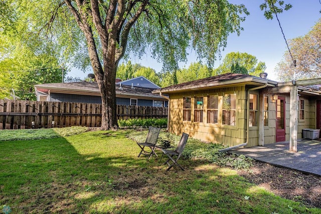 1209 5th St N, Fargo, ND 58102 - view of yard featuring a patio area