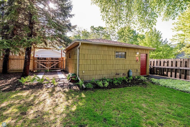 1209 5th St N, Fargo, ND 58102 - view of outdoor structure with a gate