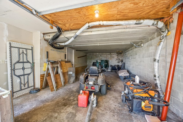 12975 185th St, Cold Spring, MN 56320 - garage with concrete block wall