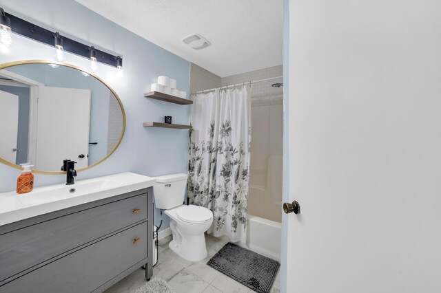 2225 Ranchview Ln N Unit 1, Plymouth, MN 55447 - full bath with toilet, vanity, shower / tub combo with curtain, and marble look tiles
