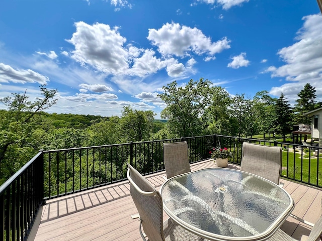 2774 Pine Ridge Blvd, Red Wing, MN 55066 - deck featuring outdoor dining space