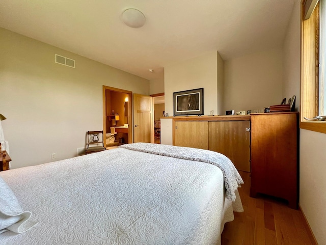 2774 Pine Ridge Blvd, Red Wing, MN 55066 - bedroom with wood finished floors