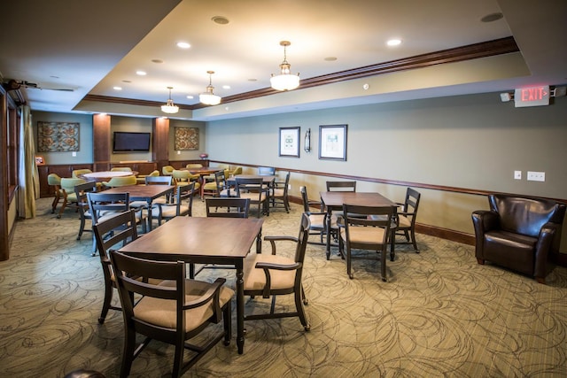 18147 73rd Pl N, Maple Grove, MN 55311 - carpeted dining room featuring a tray ceiling, ornamental molding, and recessed lighting