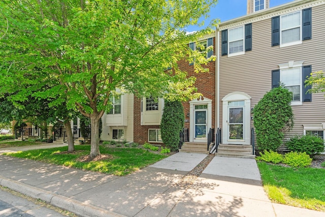 4107 Regent Ave N, Robbinsdale, MN 55422 - view of townhome / multi-family property