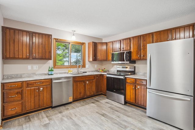 371 Millwood St, Roseville, MN 55113 - photo 5