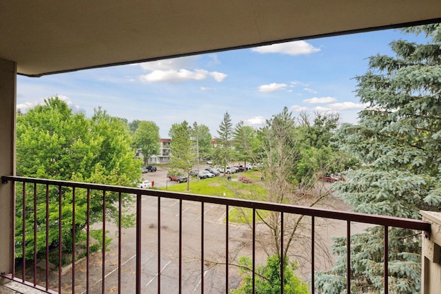 3917 Heritage Hills Dr Unit 303, Bloomington, MN 55437 - photo 7