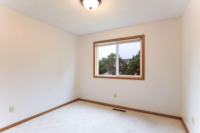 11622 Rio Loma Ln, Burnsville, MN 55337 - empty room featuring light colored carpet and baseboards