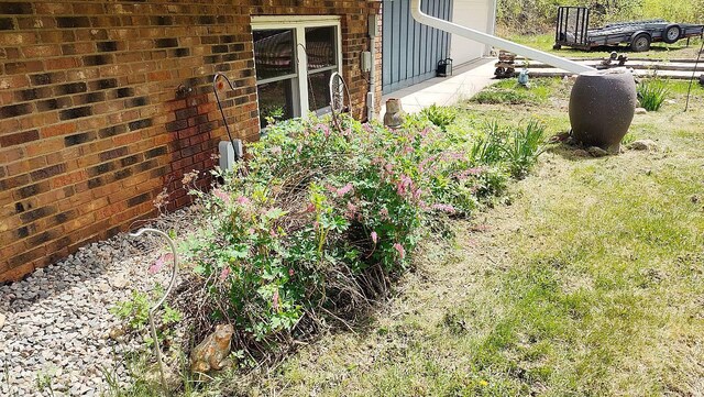 7470 Point Ln, Britt, MN 55710 - view of yard