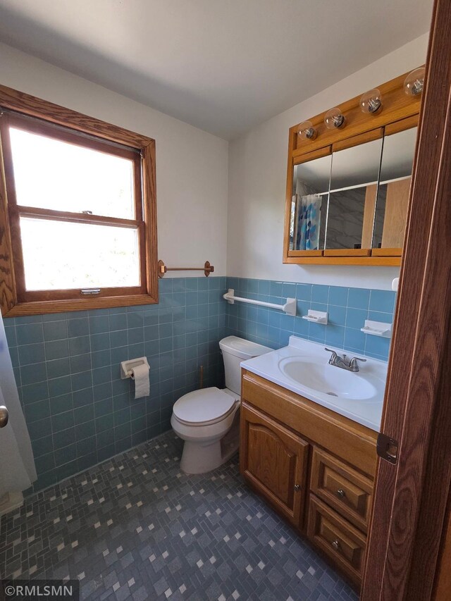 2531 Mayfair Ave, White Bear Lake, MN 55110 - photo 21