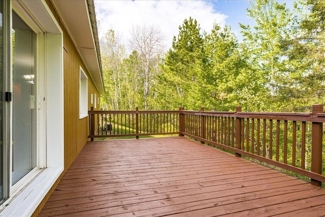 2614 Leroy Rd, Eveleth, MN 55734 - view of deck