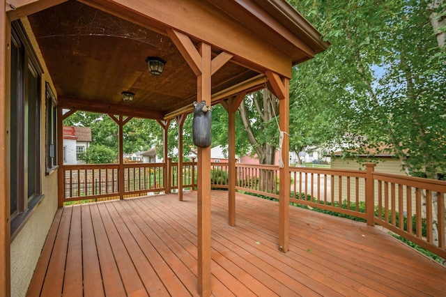 1928 Cleveland St NE, Minneapolis, MN 55418 - view of deck
