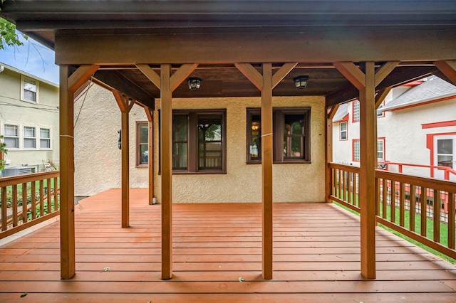 1928 Cleveland St NE, Minneapolis, MN 55418 - view of wooden terrace