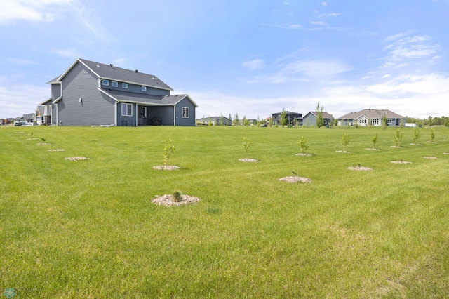 4533 38 1/2 Ave N, Reiles Acres, ND 58102 - view of grassy yard