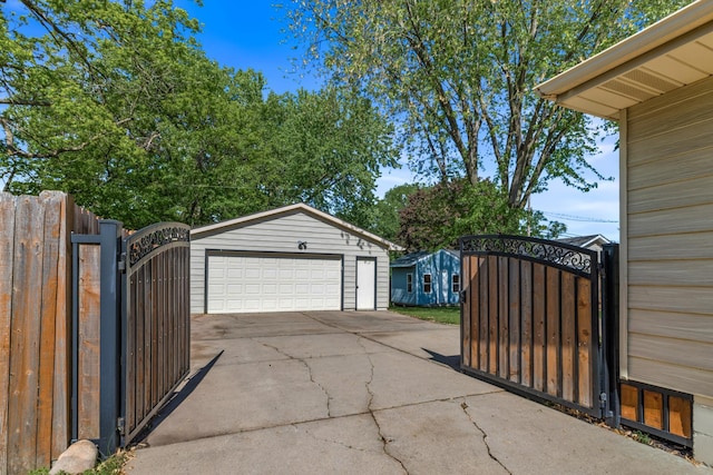 4342 Arthur St NE, Columbia Heights, MN 55421 - detached garage featuring a gate