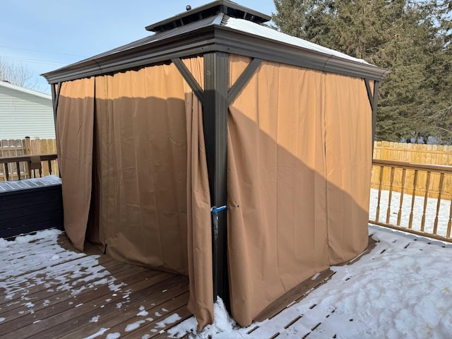 103 8th St SW, Roseau, MN 56751 - view of outbuilding