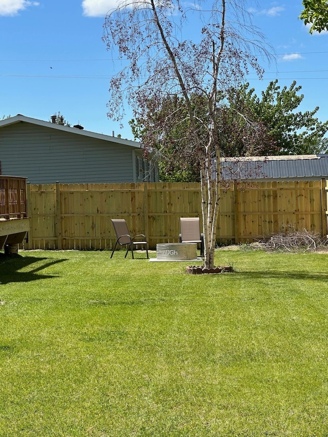 103 8th St SW, Roseau, MN 56751 - view of yard