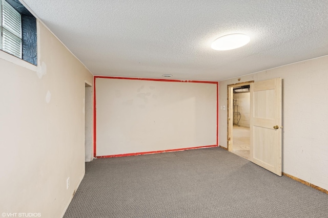 220 State St, Belle Plaine, MN 56011 - carpeted empty room featuring a textured ceiling and baseboards