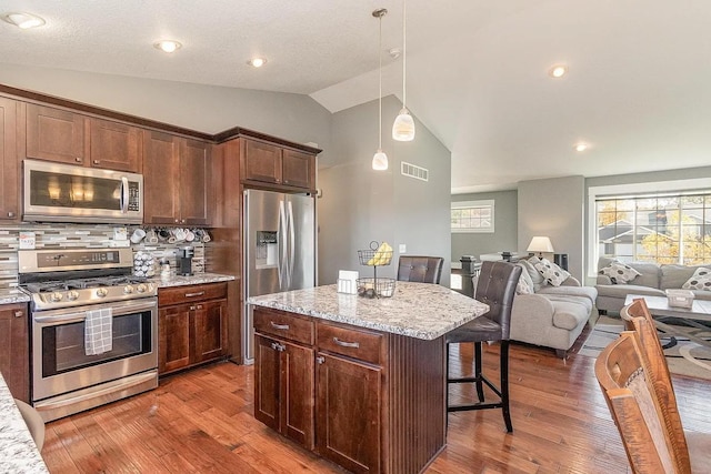 1096 Woodbury Dr, Woodbury, MN 55125 - photo 2