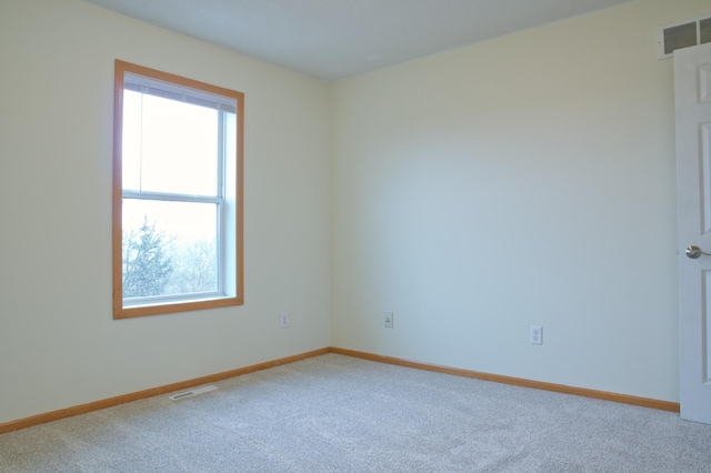 4629 Empress Way N, Hugo, MN 55038 - carpeted empty room featuring baseboards