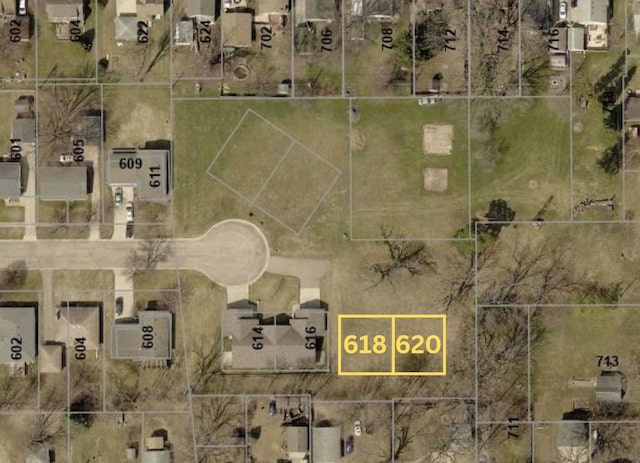 618 Giles Pl, Albert Lea, MN 56007