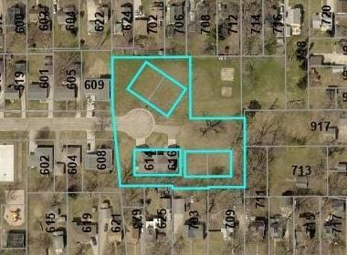 618 Giles Pl, Albert Lea, MN 56007