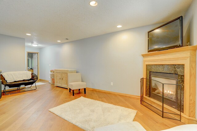 2054 Shryer Ct E, North Saint Paul, MN 55109 - photo 8