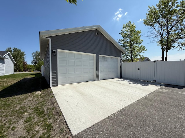 2014 Nelson Dr, Thief River Falls, MN 56701 - garage featuring a gate