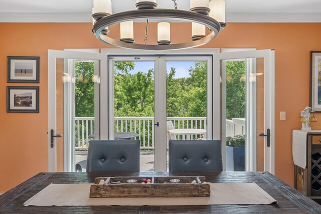 6413 Mendelssohn Ln, Edina, MN 55343 - dining space featuring wine cooler