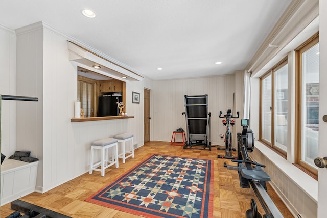 6413 Mendelssohn Ln, Edina, MN 55343 - workout room featuring recessed lighting and crown molding