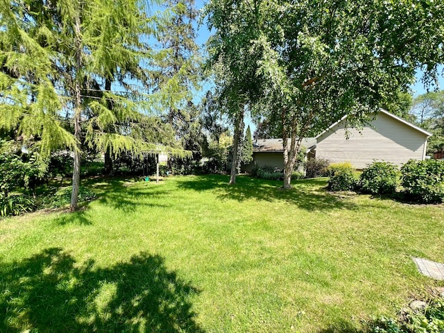 508 2nd Ave, Goodhue, MN 55027 - view of grassy yard
