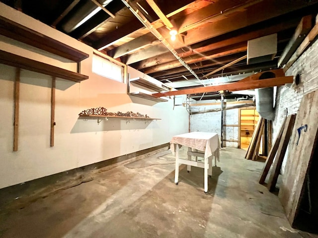 508 2nd Ave, Goodhue, MN 55027 - view of unfinished below grade area