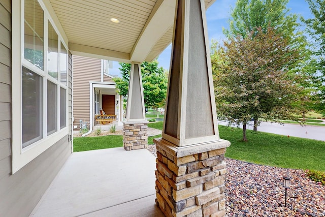 11330 Harness Rd, Woodbury, MN 55129 - view of covered porch