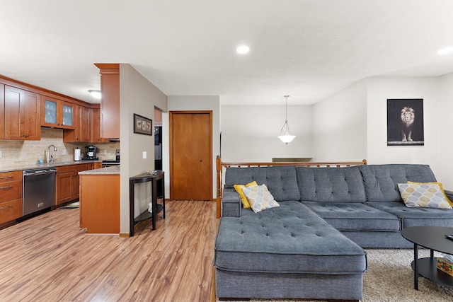1533 Roundhouse Cir, Shakopee, MN 55379 - living area featuring light wood finished floors and recessed lighting