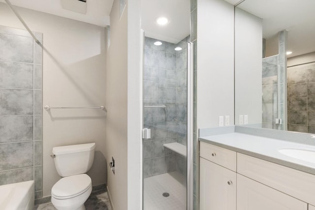 5100 France Ave S Unit 305, Edina, MN 55410 - bathroom with vanity, a tile shower, toilet, baseboards, and recessed lighting