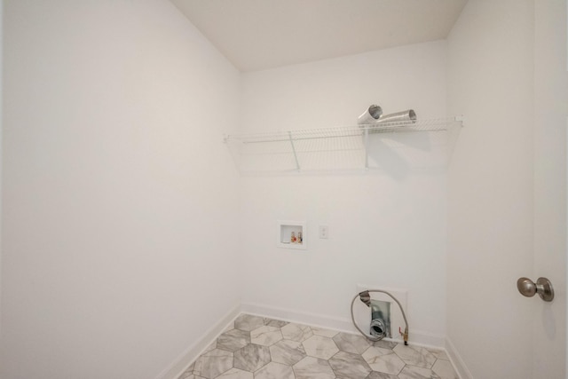 9729 49th St NE, Saint Michael, MN 55376 - laundry room featuring washer hookup and baseboards