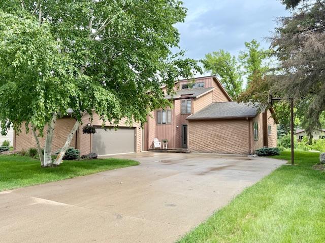 128 Knollwood Dr, Redwood Falls, MN 56283 - photo 1