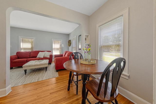 624 2nd St NE, Faribault, MN 55021 - dining room featuring light wood-style floors and baseboards