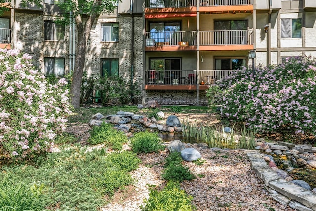 2200 Nevada Ave S Unit 320, Saint Louis Park, MN 55426 - view of building exterior