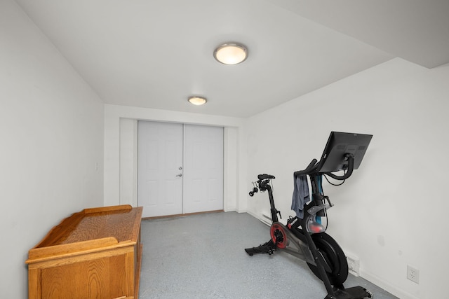 2934 Natchez Ave S, Saint Louis Park, MN 55416 - exercise room featuring baseboards