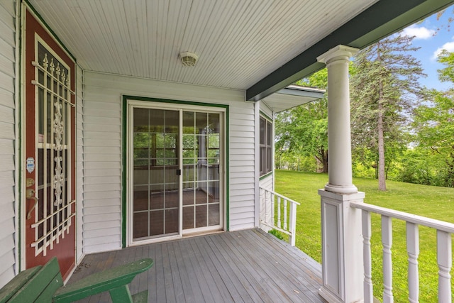 216 Summit Ave, Center City, MN 55012 - porch with a yard