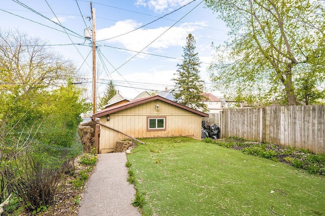 2718 3rd St, Duluth, MN 55806 - view of yard