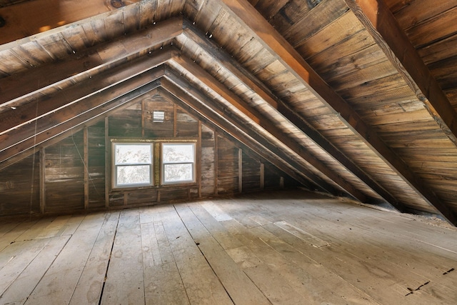 1001 2nd Ave SW, Austin, MN 55912 - view of unfinished attic